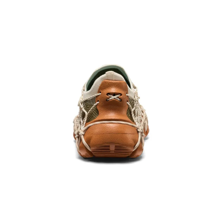 Women's UNEEK 360 Sneaker