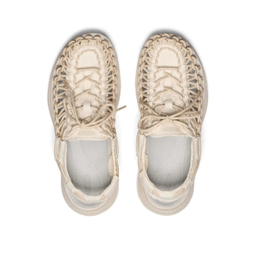 Women's UNEEK Astoria Canvas Sneaker
