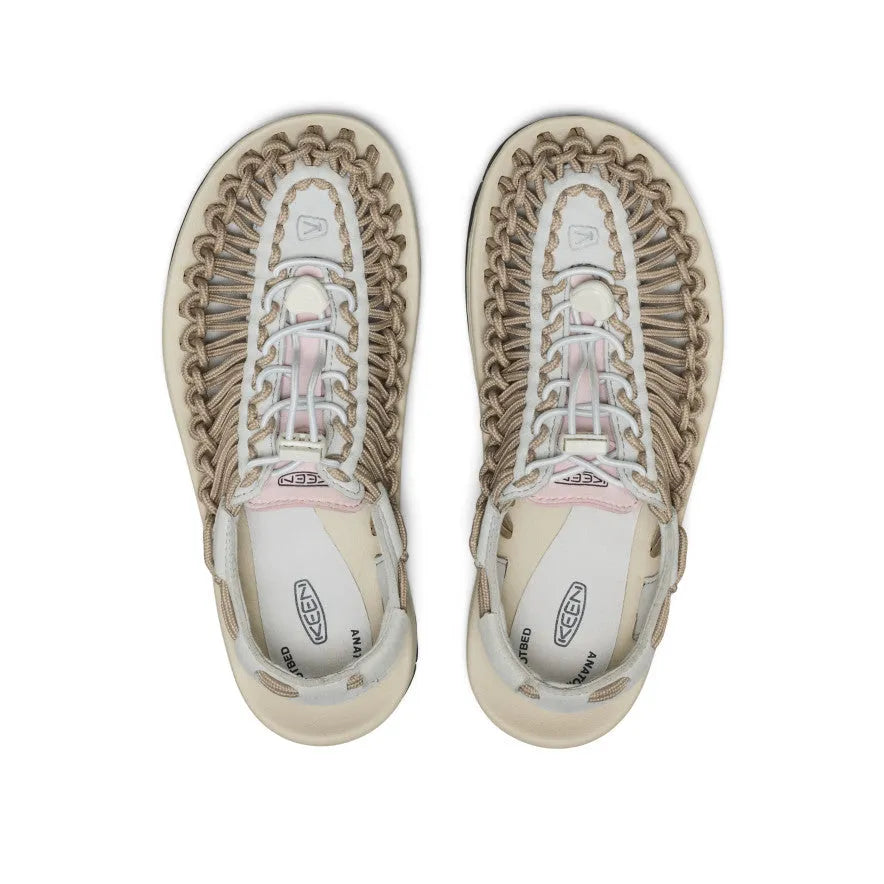 Women's UNEEK Sneaker