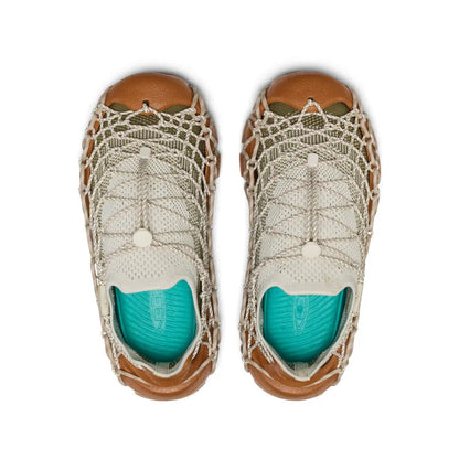 Women's UNEEK 360 Sneaker