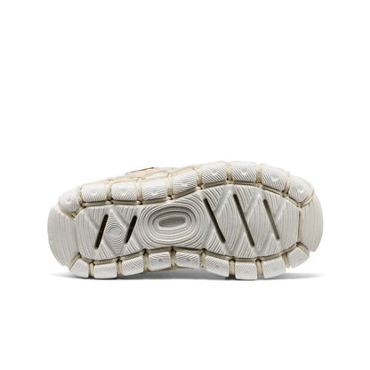 Women's UNEEK 360 Sneaker