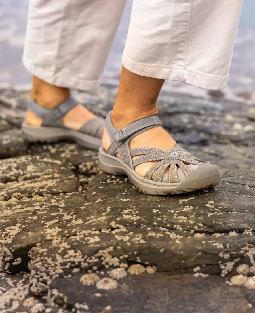 Women's Rose Sandal