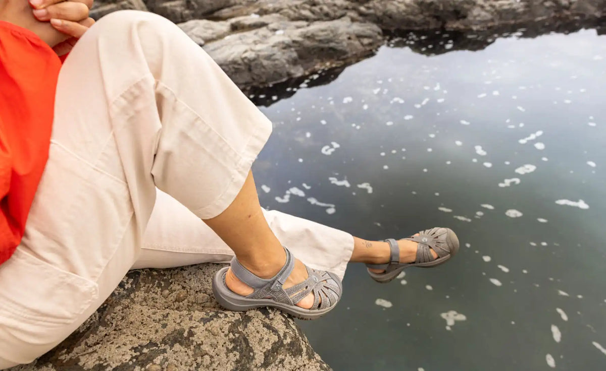 Women's Rose Sandal