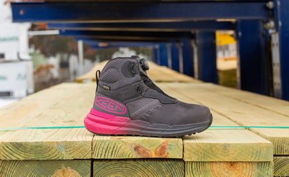 Women's Snapline CF Waterproof Boot (Carbon Toe)