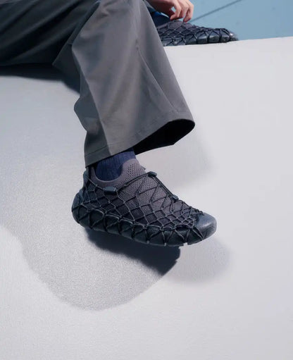 Men's UNEEK 360 Sneaker