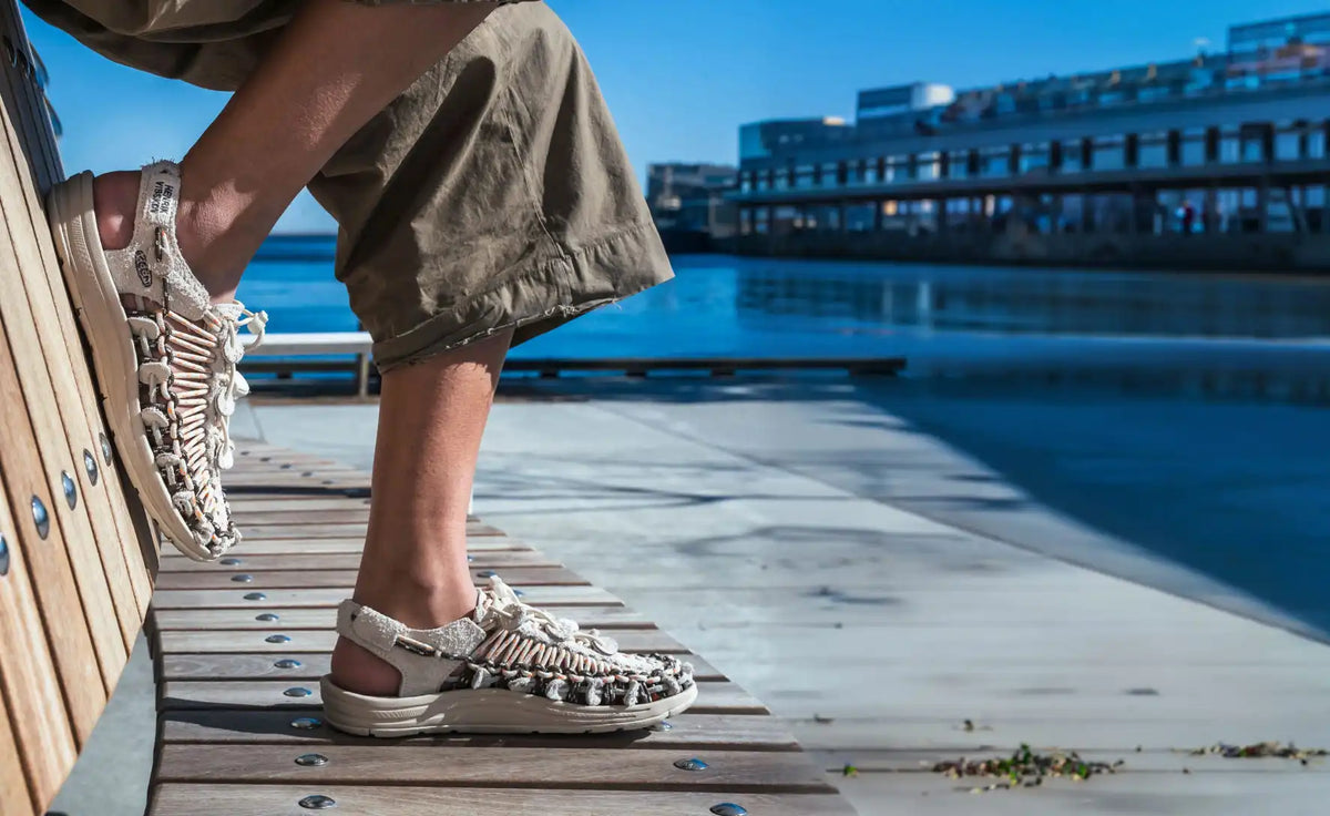 All Gender UNEEK Leather Henrik Vibskov Sneaker