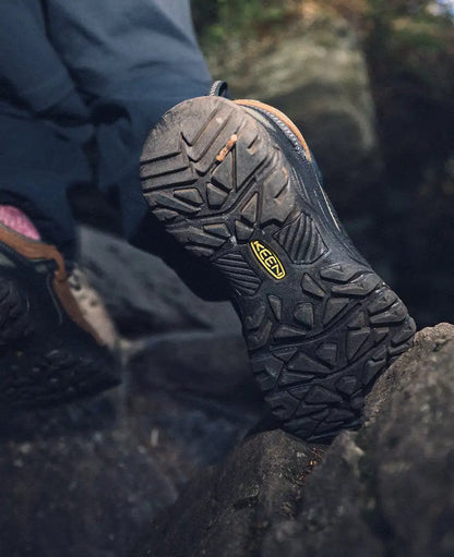 Men's Targhee IV Wide Waterproof Hiking Shoe