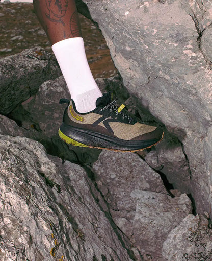 Men's Roam Trail Running Shoe