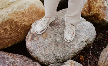 Women's UNEEK Canvas Skall Studio Sneaker