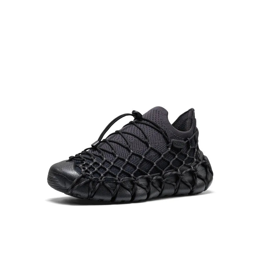 Women's UNEEK 360 Sneaker