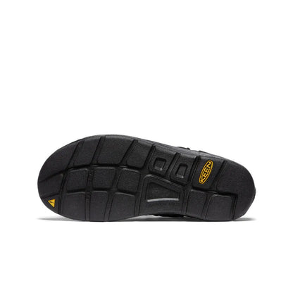 Women's UNEEK II Open-Toe Sneaker